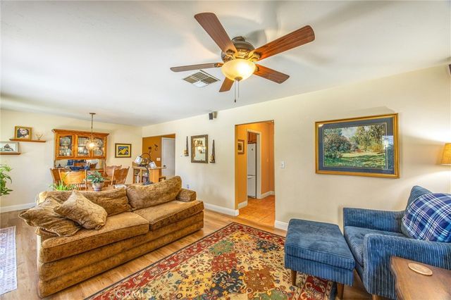 919 Chestnut Avenue, Redlands, CA 92373