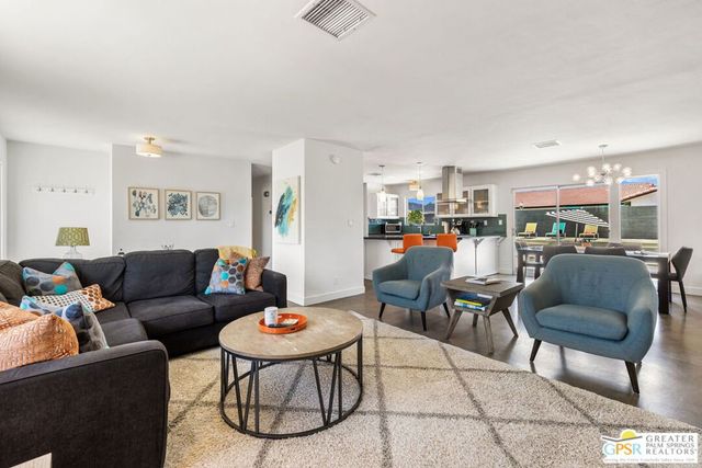 490 E Molino Road, Palm Springs, CA 92262