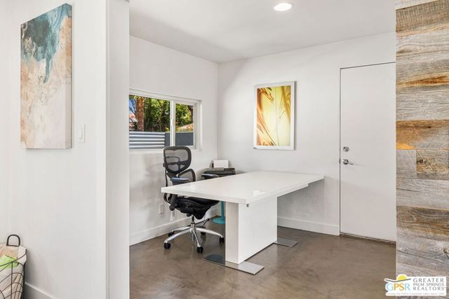 490 E Molino Road, Palm Springs, CA 92262