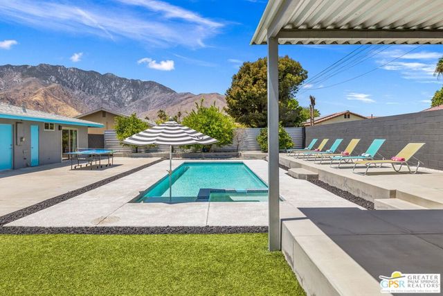 490 E Molino Road, Palm Springs, CA 92262