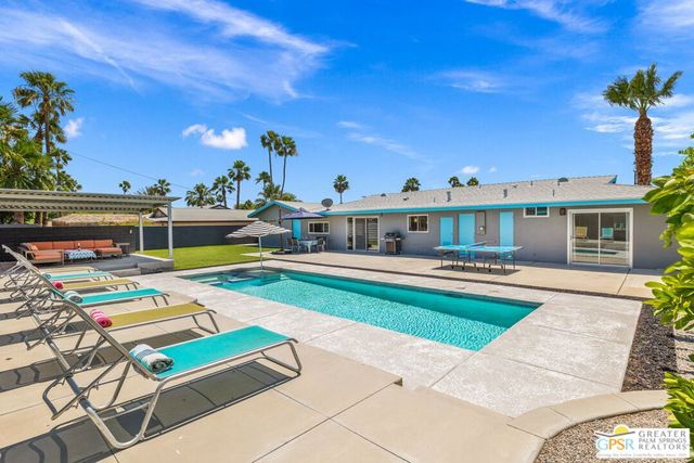 490 E Molino Road, Palm Springs, CA 92262