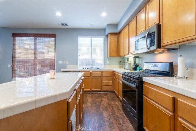 2853 Pansy Way, San Jacinto, CA 92582