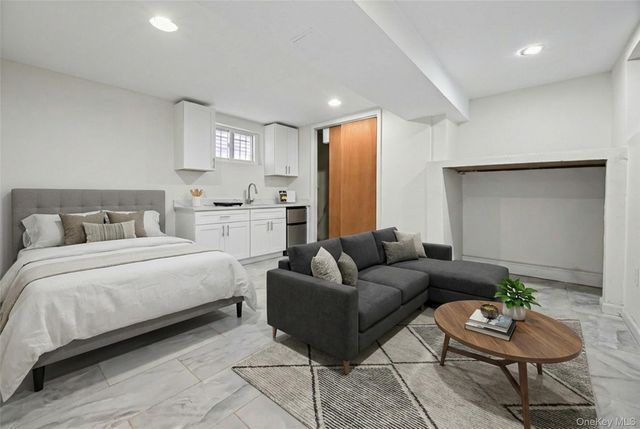 10141 133rd Street, Richmond Hill S., NY 11419