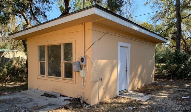 8832 E Freeman Court, Floral City, FL 34436