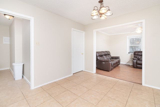 105 State, Brady, TX 76825