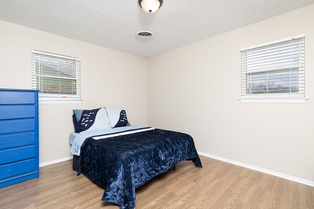 105 State, Brady, TX 76825