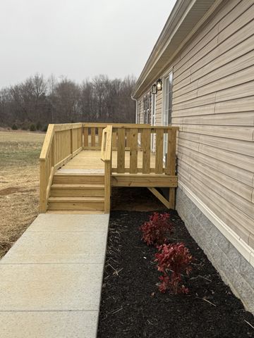 621 Cook Rd, Portland, TN 37148