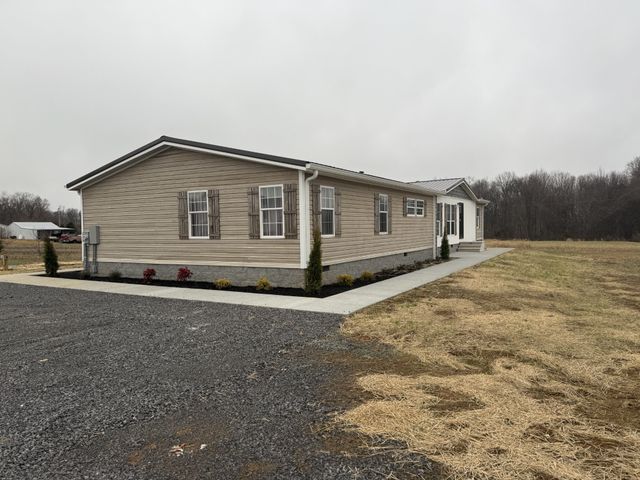 621 Cook Rd, Portland, TN 37148