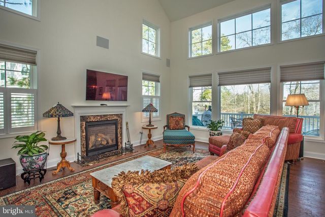 132 W SHORE DR, Milton, DE 19968