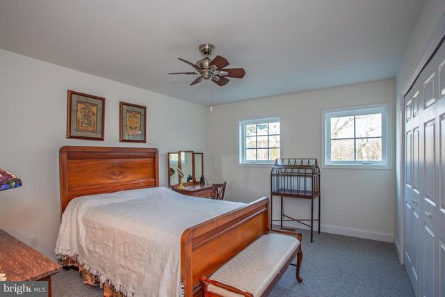 132 W SHORE DR, Milton, DE 19968