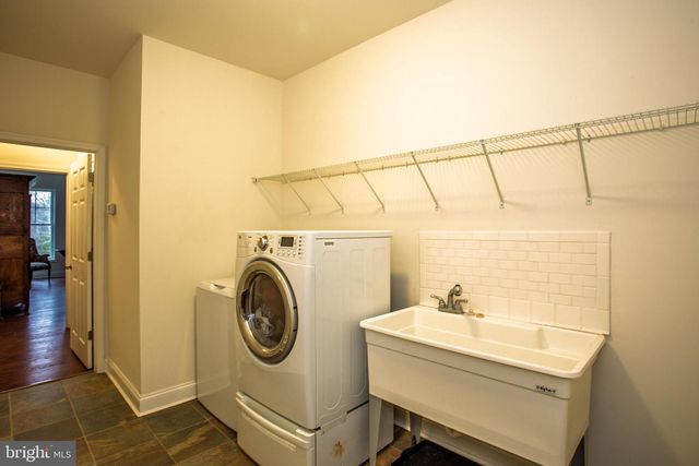 132 W SHORE DR, Milton, DE 19968