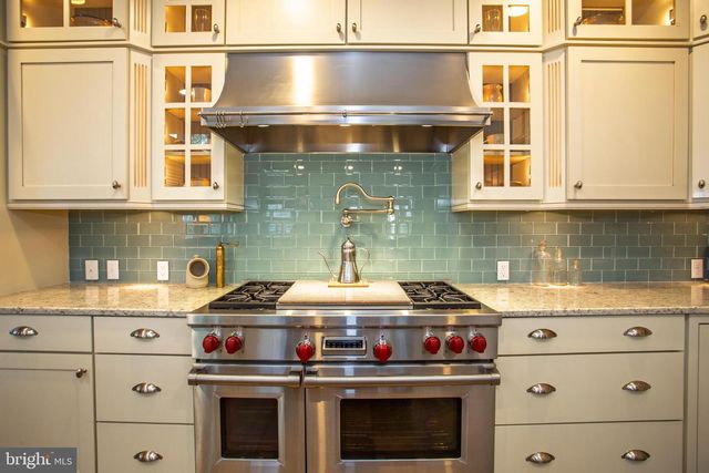 132 W SHORE DR, Milton, DE 19968