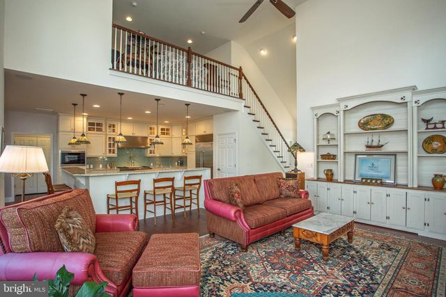 132 W SHORE DR, Milton, DE 19968