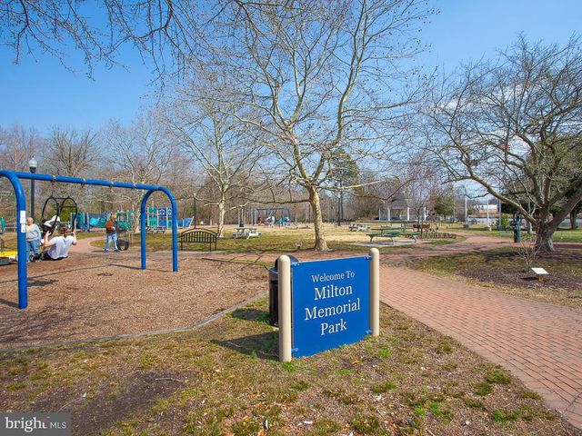 132 W SHORE DR, Milton, DE 19968