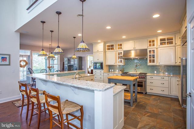 132 W SHORE DR, Milton, DE 19968