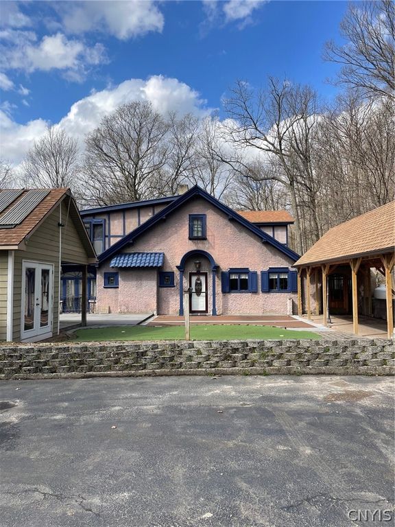 321 Rockwell Road, Onondaga, NY 13120