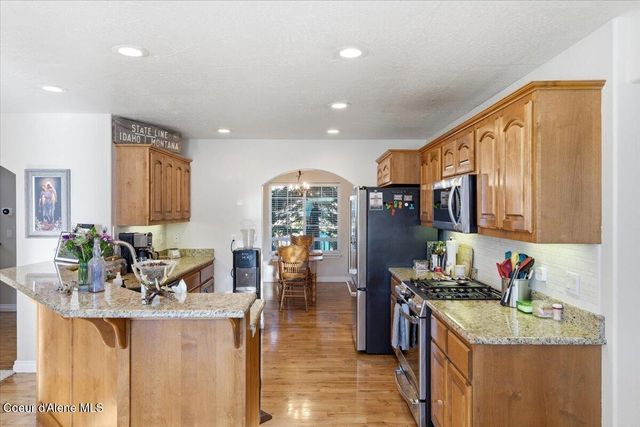 2472 W Warwick CT, Hayden, ID 83835