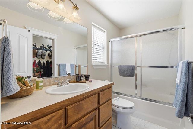 2472 W Warwick CT, Hayden, ID 83835