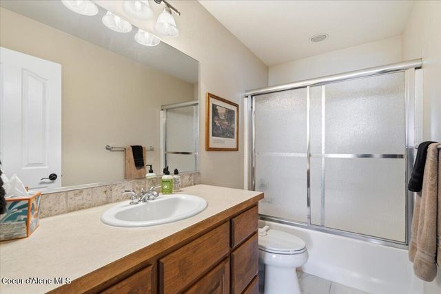 2472 W Warwick CT, Hayden, ID 83835