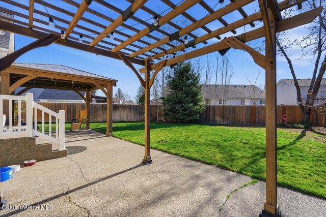 2472 W Warwick CT, Hayden, ID 83835