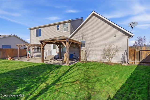 2472 W Warwick CT, Hayden, ID 83835
