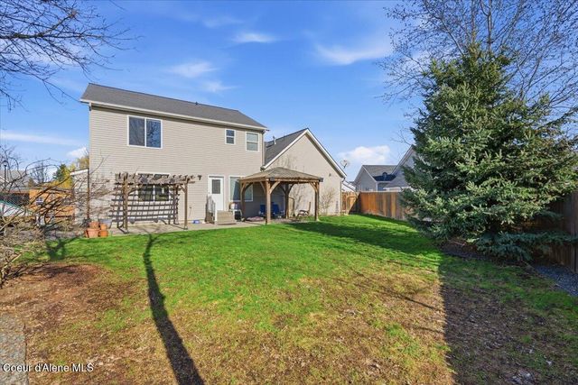 2472 W Warwick CT, Hayden, ID 83835