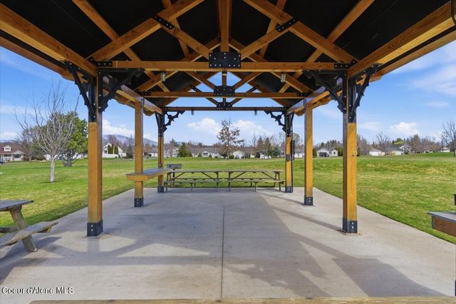 2472 W Warwick CT, Hayden, ID 83835
