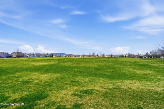 2472 W Warwick CT, Hayden, ID 83835