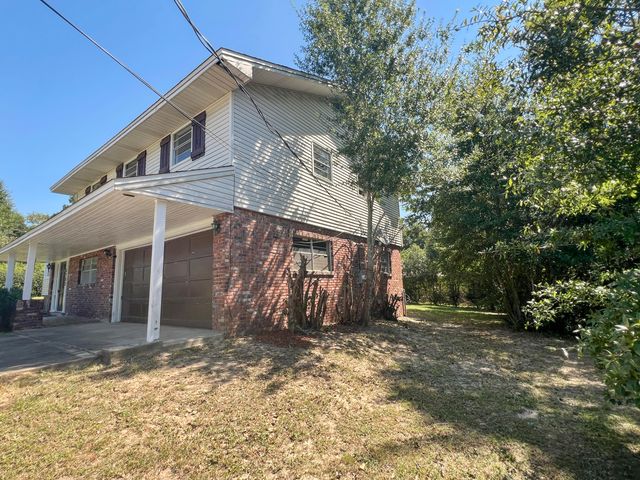 6702 White Oak Drive, Pensacola, FL 32503