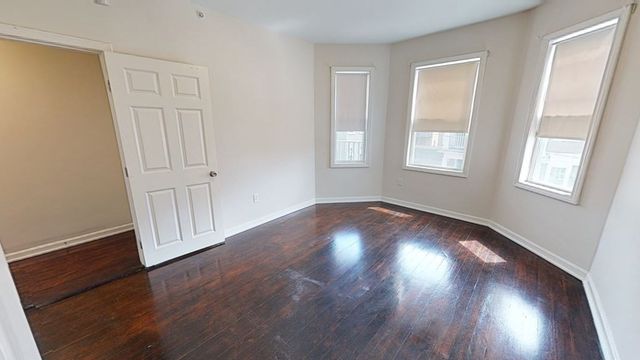15 Bayside Street 2, Boston, MA 02125