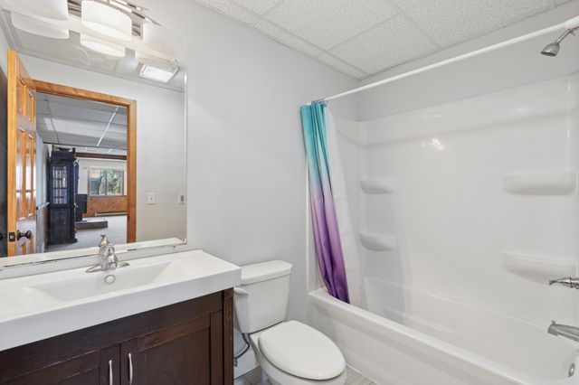 2242 Jennifer Lane, North Saint Paul, MN 55109