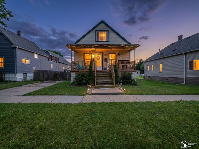 857 Plum Street, Wyandotte, MI 48192