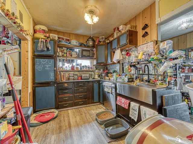 857 Plum Street, Wyandotte, MI 48192