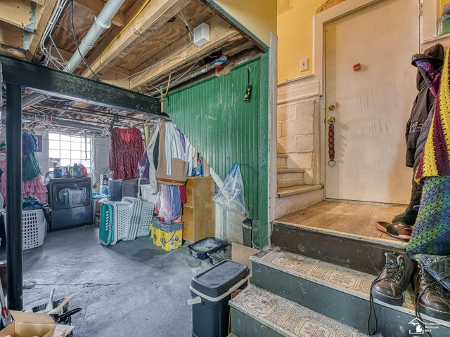 857 Plum Street, Wyandotte, MI 48192