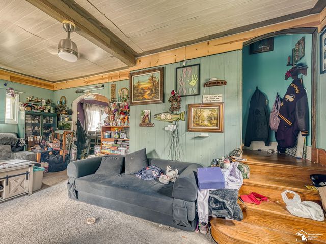 857 Plum Street, Wyandotte, MI 48192