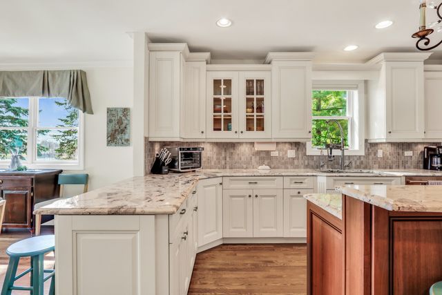 42065 N Old Lake Avenue, Antioch, IL 60002