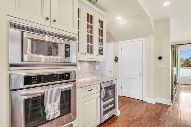 42065 N Old Lake Avenue, Antioch, IL 60002