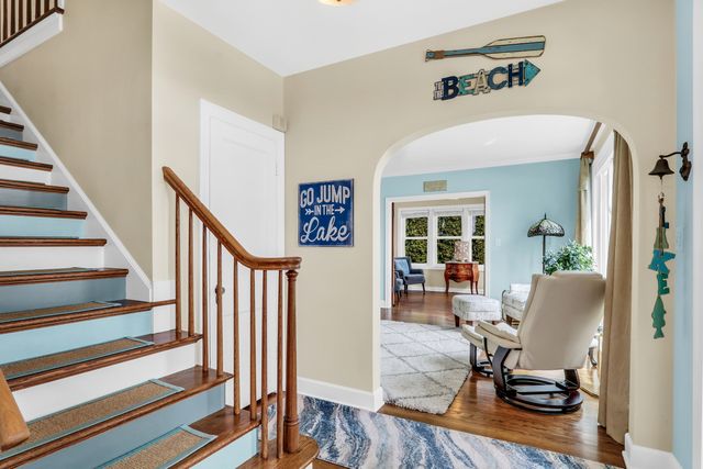 42065 N Old Lake Avenue, Antioch, IL 60002