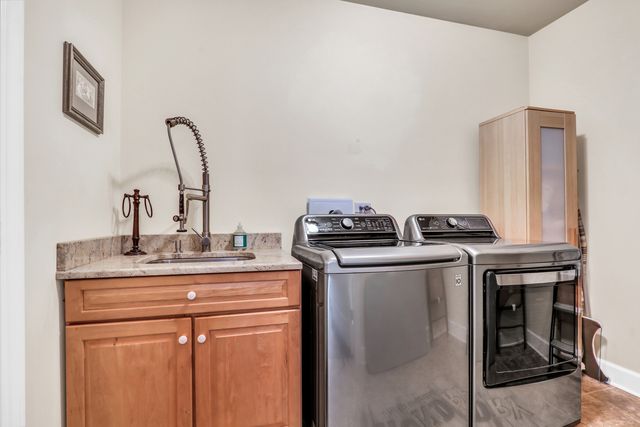 42065 N Old Lake Avenue, Antioch, IL 60002