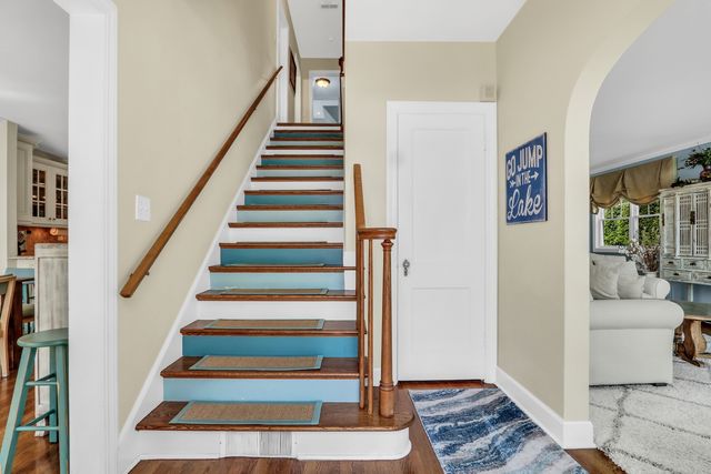 42065 N Old Lake Avenue, Antioch, IL 60002