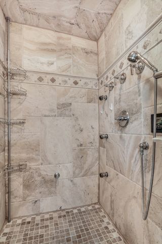 42065 N Old Lake Avenue, Antioch, IL 60002