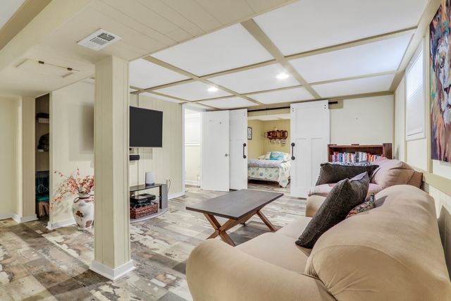 42065 N Old Lake Avenue, Antioch, IL 60002