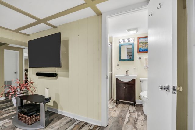 42065 N Old Lake Avenue, Antioch, IL 60002