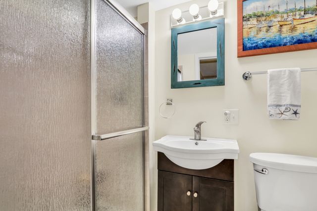 42065 N Old Lake Avenue, Antioch, IL 60002