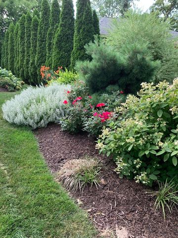 42065 N Old Lake Avenue, Antioch, IL 60002