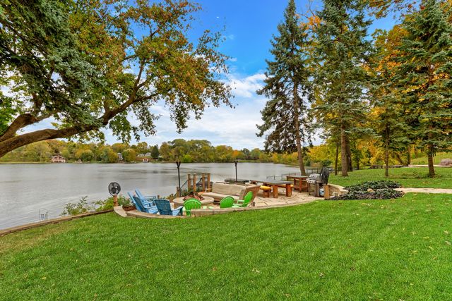 42065 N Old Lake Avenue, Antioch, IL 60002