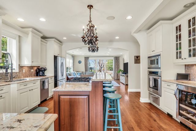 42065 N Old Lake Avenue, Antioch, IL 60002