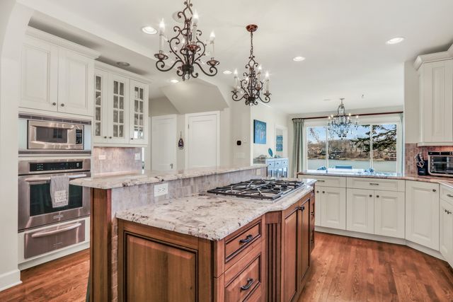 42065 N Old Lake Avenue, Antioch, IL 60002