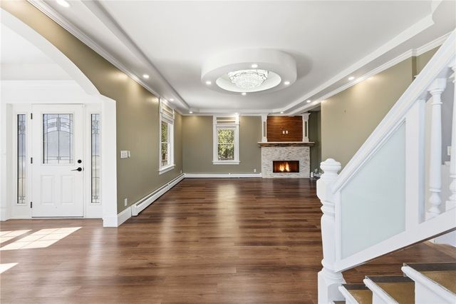 86 Wood Street, Coventry, RI 02816