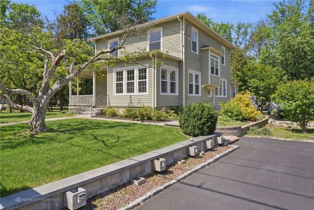 86 Wood Street, Coventry, RI 02816